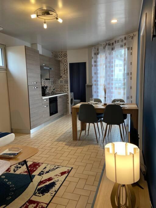 Le Saint-Amour Appartement Classe 2 Etoiles Bagian luar foto