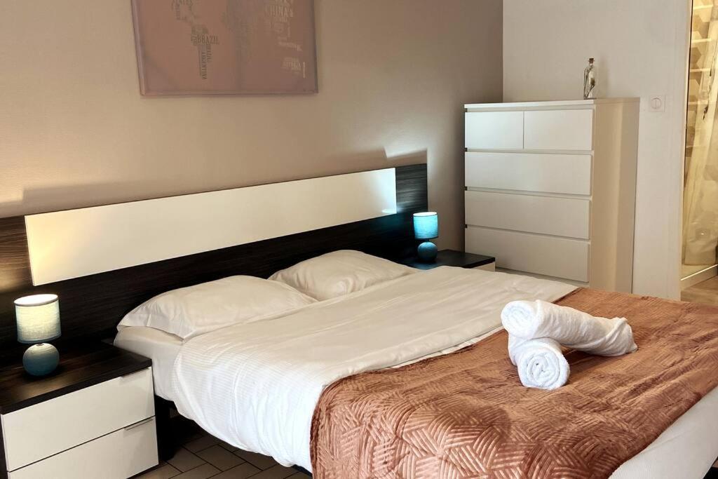 Le Saint-Amour Appartement Classe 2 Etoiles Bagian luar foto